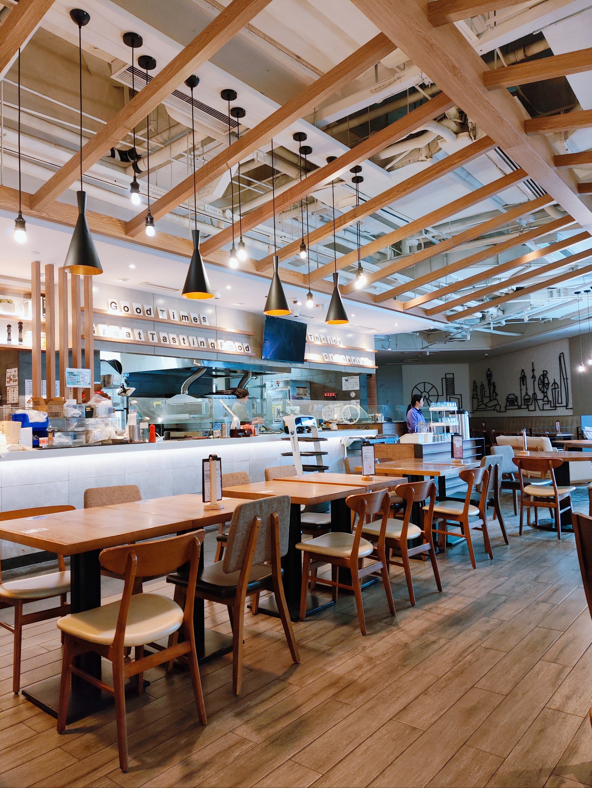 杭州披萨店装修指南：披萨店装修...