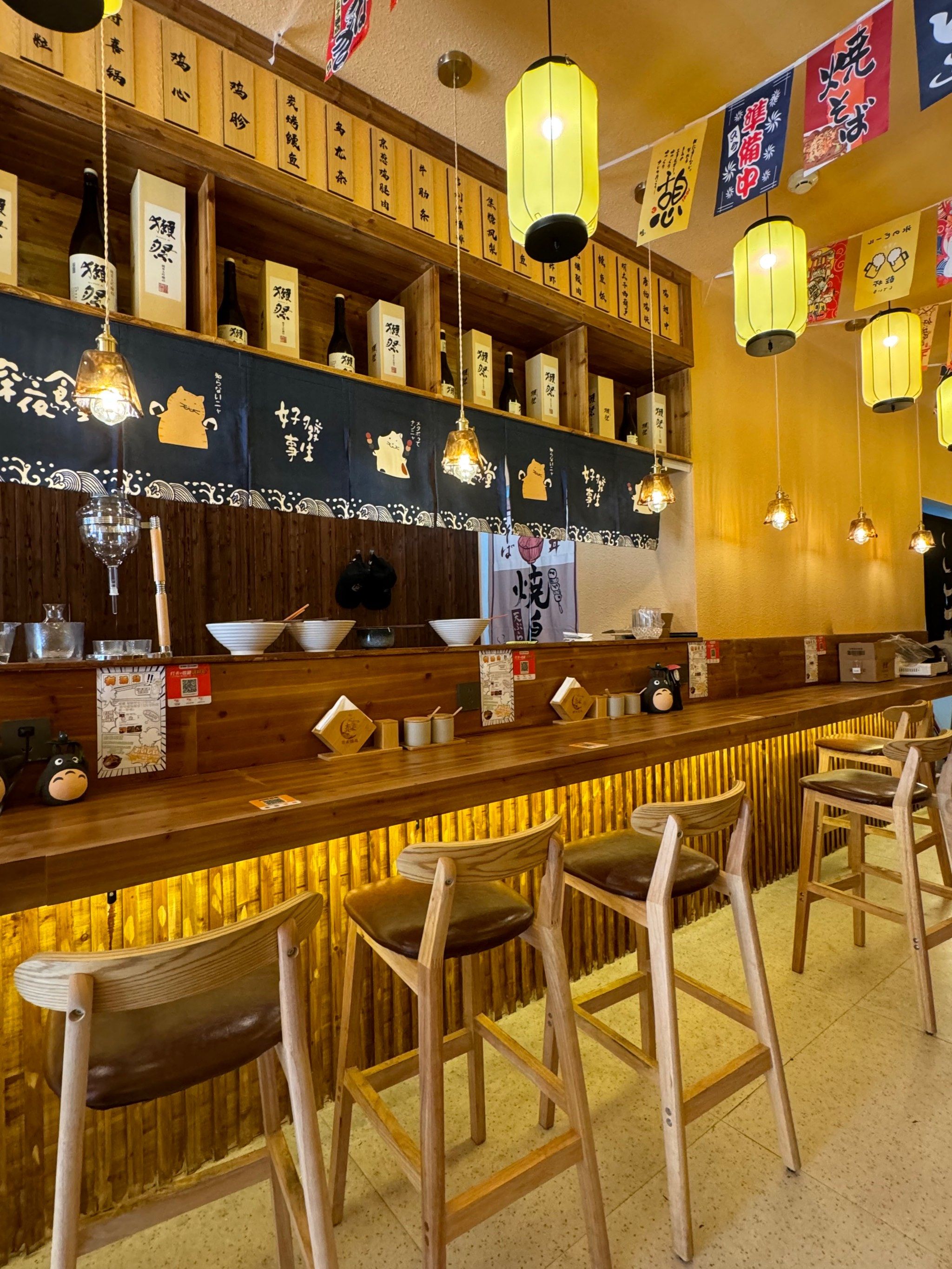 杭州日式拉面店装修