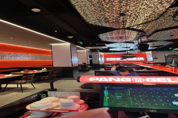 杭州肉蟹煲店装修指南：肉蟹煲店装修多少钱一平米，附详细装修报价明细